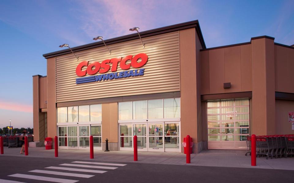 What time does costco customer service open