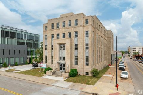 ofc building for lease downtown Oklahoma City, Ok exterior photo