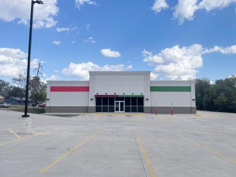 free standing retail building for sublease, Maud, OK exterior photo