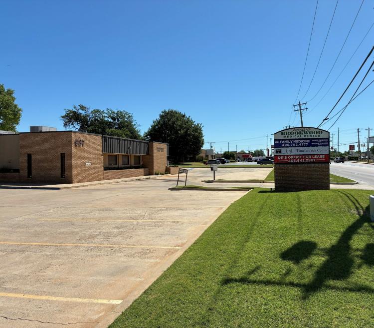 Medical Building For Lease | 937 SW 89th St