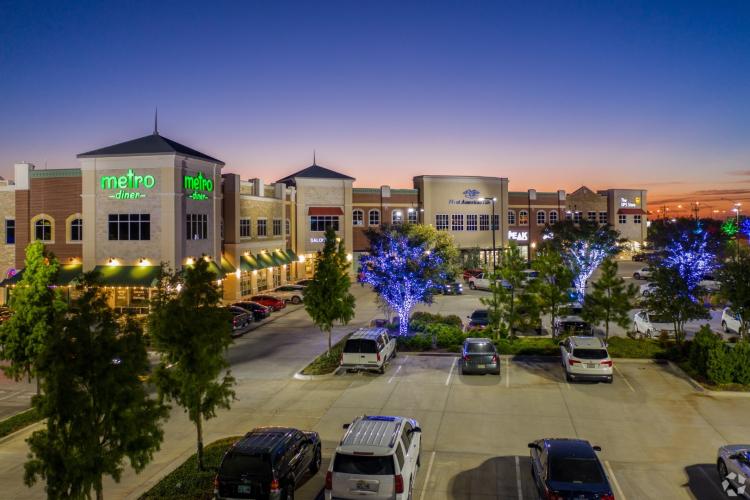 Shoppes at Quail Springs retail space for lease Oklahoma City, OK exterior night  photo