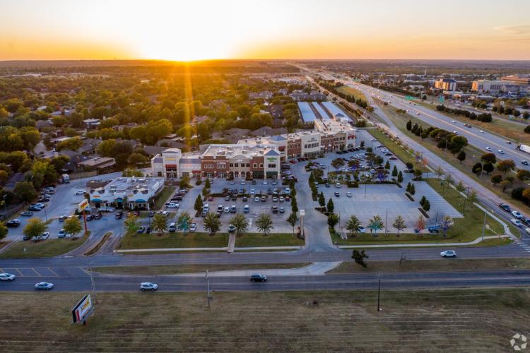 Shoppes at Quail Springs retail space for lease Oklahoma City, OK exterior aerial shot