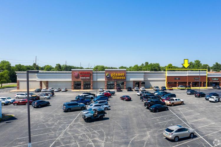 retail space for sublease Edmond, Ok space aerial shot2