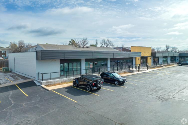 Newport Shopping Center retail space for lease, Oklahoma City, Ok