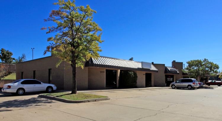 Sunnylane Retail Strip Center SE 33rd St, Oklahoma City, Ok 