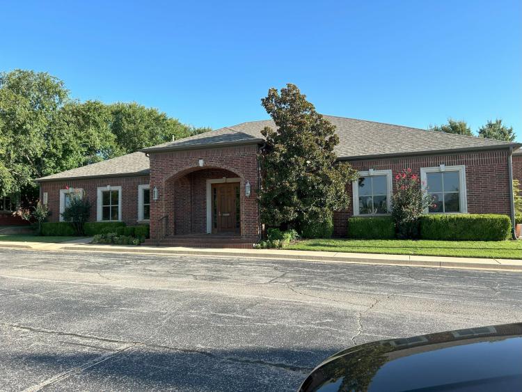 7015 North Robinson Ave office space for lease Oklahoma City, OK