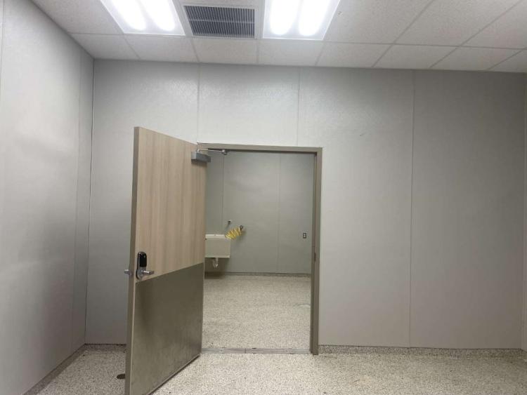 freestanding medical building for lease, Pauls Valley, OK interior photo