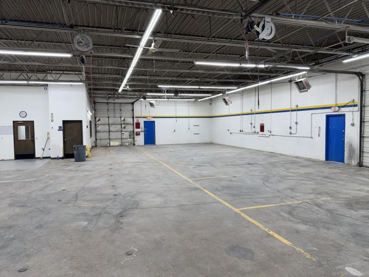industrial building for lease, West Oklahoma City, OK interior photo