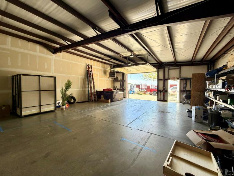 413 South State Street Industrial Flex Space for lease, Edmond, OK