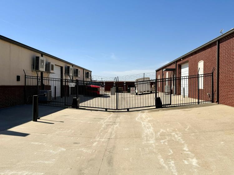 413 South State Street Industrial Flex Space for lease, Edmond, OK