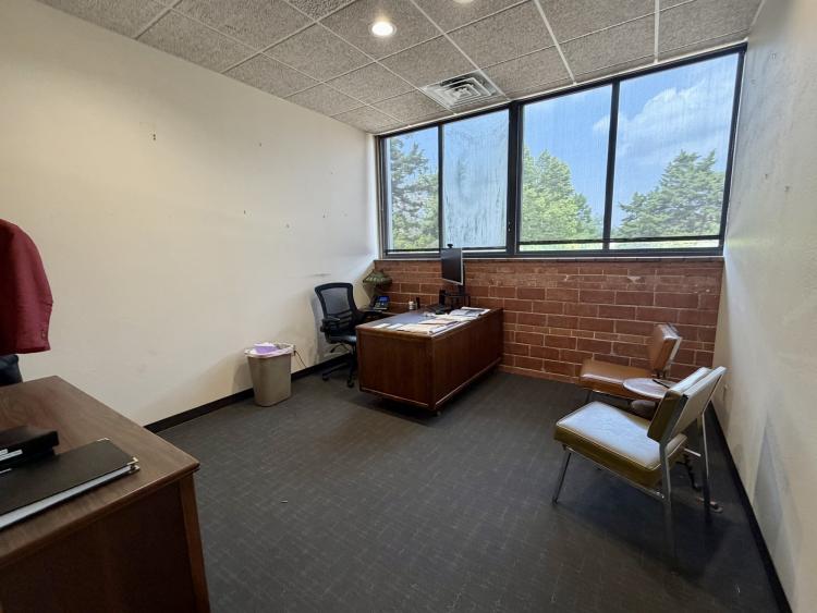 Crown Heights Office Building for lease Oklahoma City, Ok