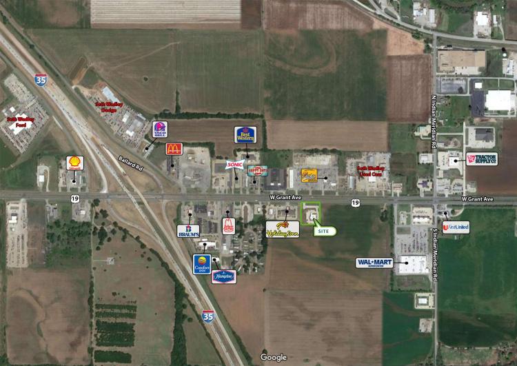 freestanding medical building for lease, Pauls Valley, OK retailer aerial