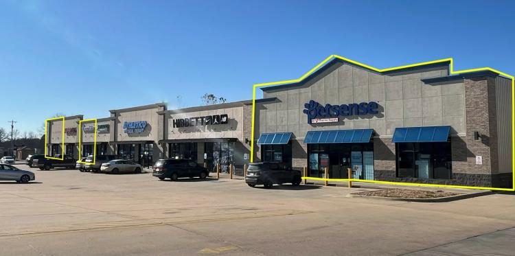 Shoppes on the Creek retail space for lease Seminole, OK