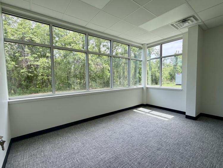 4308 Grant Blvd, Yukon, OK Office For Lease