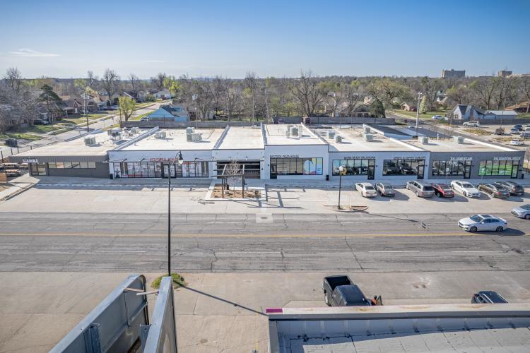 retail space for lease NE 23rd St, Oklahoma City, OK exterior photo