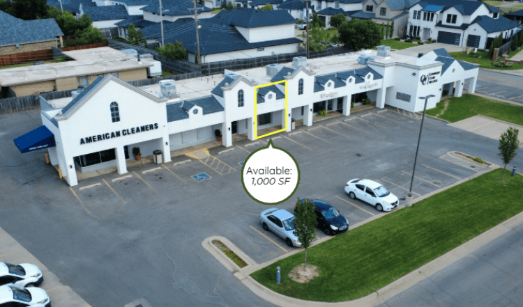 2802 West Country Club Drive  |  Office / Retail  |  OKC