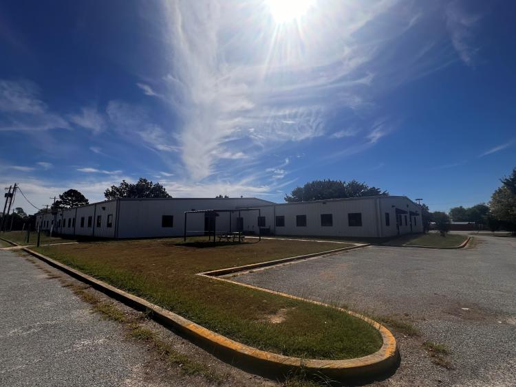 office space for lease west side Durant, OK exterior photo