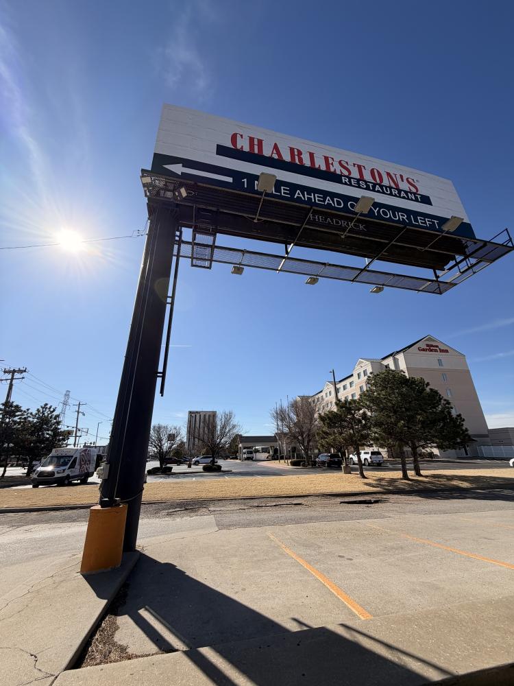 retail restaurant property for sale west Oklahoma City, OK