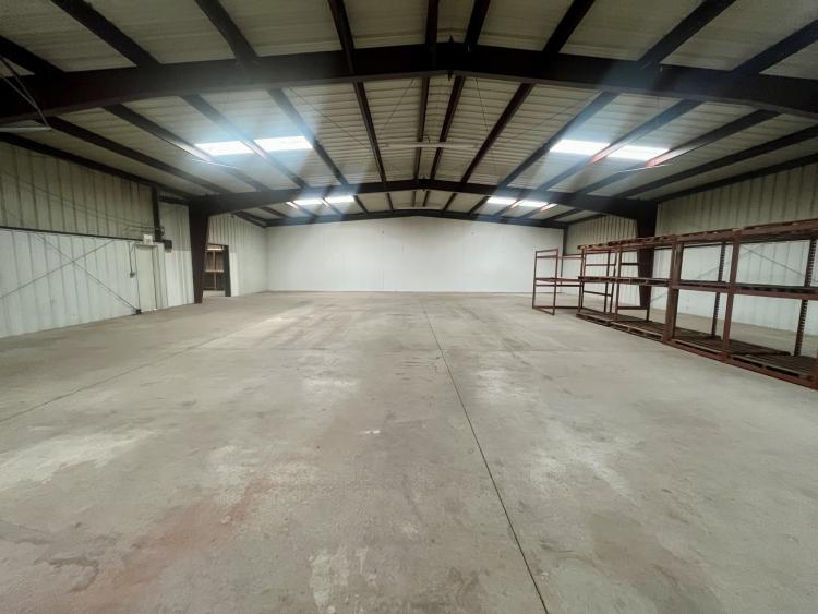4429 NW 10th St - Flex Retail and Industrial space For Sale Oklahoma City, OK