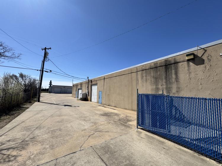 Industrial building for sale Oklahoma City, OK, exterior building photo