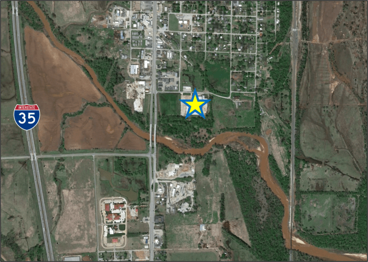 306 W Juneau St Industrial property for sale Purcell, OK