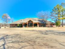 1220 S Santa Fe Ave office space for lease, Edmond, OK