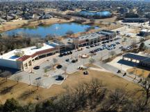15300 N Western Ave retail space for lease, Edmond, OK